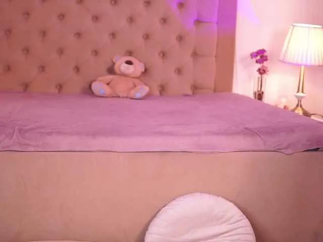 ChloeObril from BongaCams