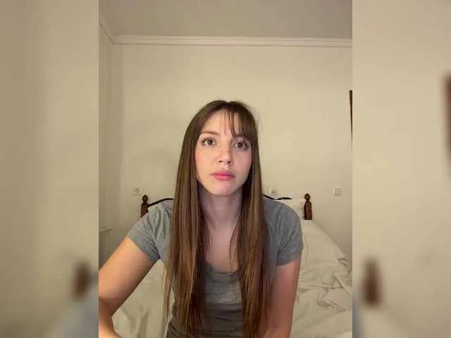 Evelonelfi from BongaCams