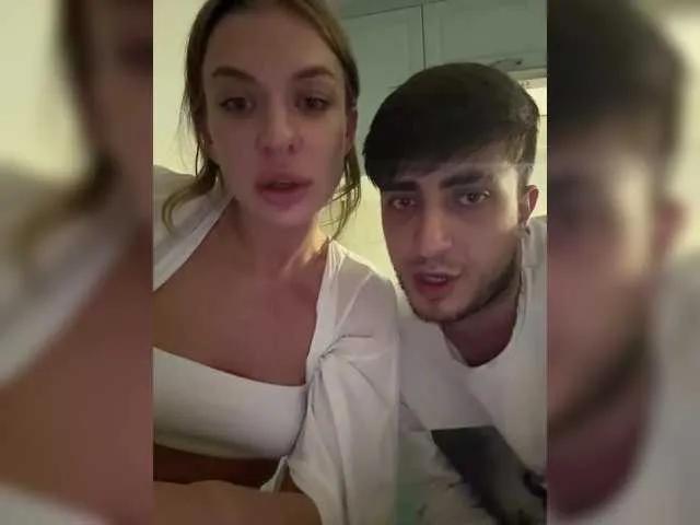 LisichkinDom from BongaCams