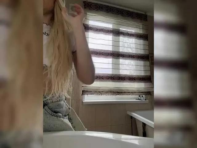 x-NaStyA-x from BongaCams