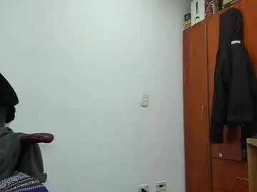 aguslover from Chaturbate