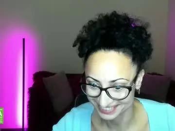 arianna_tifany from Chaturbate