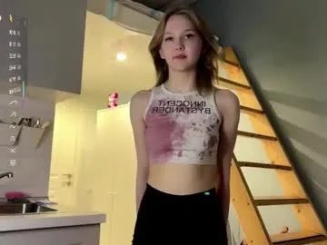carollkaps from Chaturbate