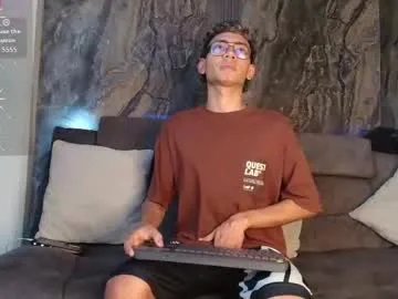 daviid_laid_ from Chaturbate