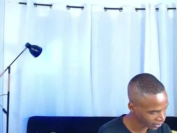 gusy_18 from Chaturbate