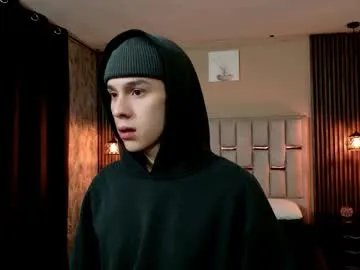 james_adamss_ from Chaturbate