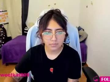 kat_ly_chan on Chaturbate 