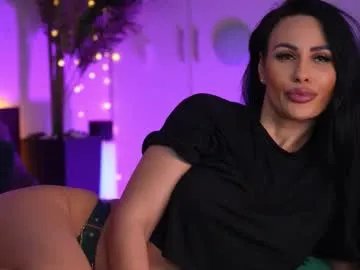 lorettelorenaa from Chaturbate