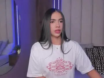 lucysalvatore from Chaturbate