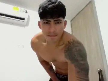 m1chaelx_ from Chaturbate