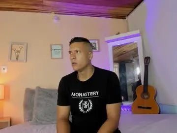 matteo_blonde from Chaturbate