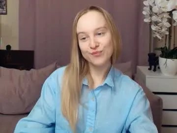 nicolavanderbie from Chaturbate
