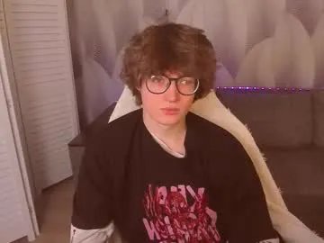 syndydels from Chaturbate