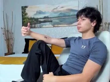 tyler_durtenn from Chaturbate