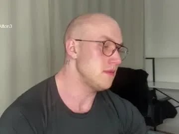 wlademarbergs from Chaturbate