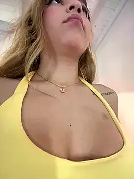 Cute AngelBlushXXX wants you to fuck their body now AngelBlushXXX from StripChat