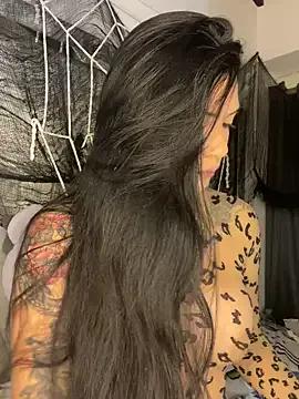 Watch Liahouses, she wants to masturbate for you liahouses from StripChat
