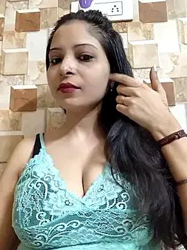 Try dirty performer QUEEN-ADITI QUEEN-ADITI from StripChat